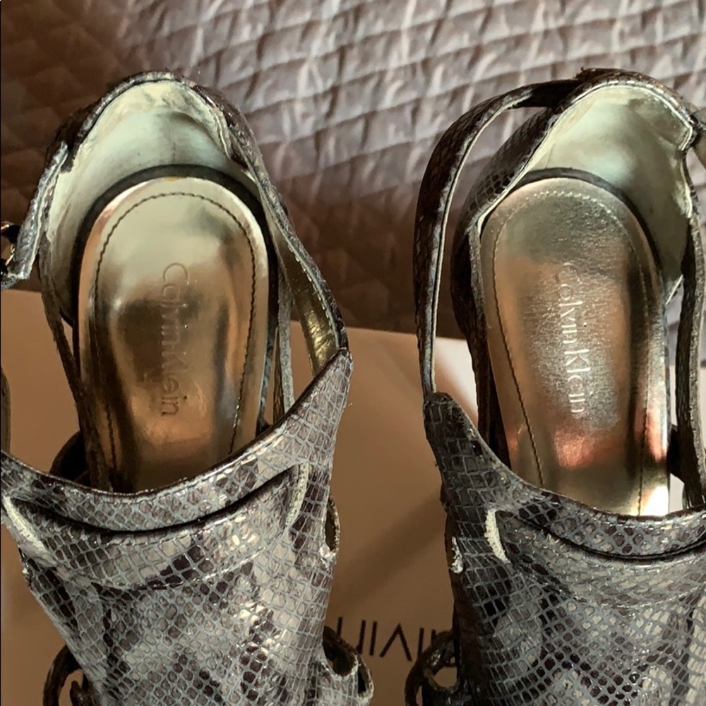 Shoe/bootie - Picture 4 of 9